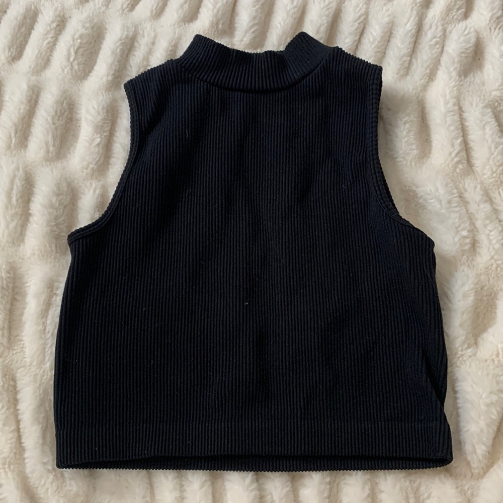 Ribbed Turtle Neck Top